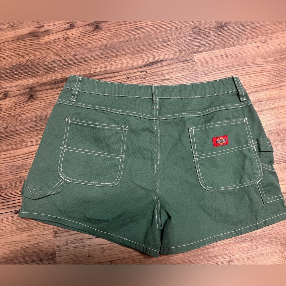 Dickies carpenter shorts. Green Jr size 13